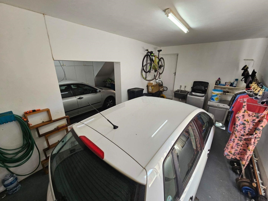 To Let 4 Bedroom Property for Rent in Lovemore Heights Estate Eastern Cape